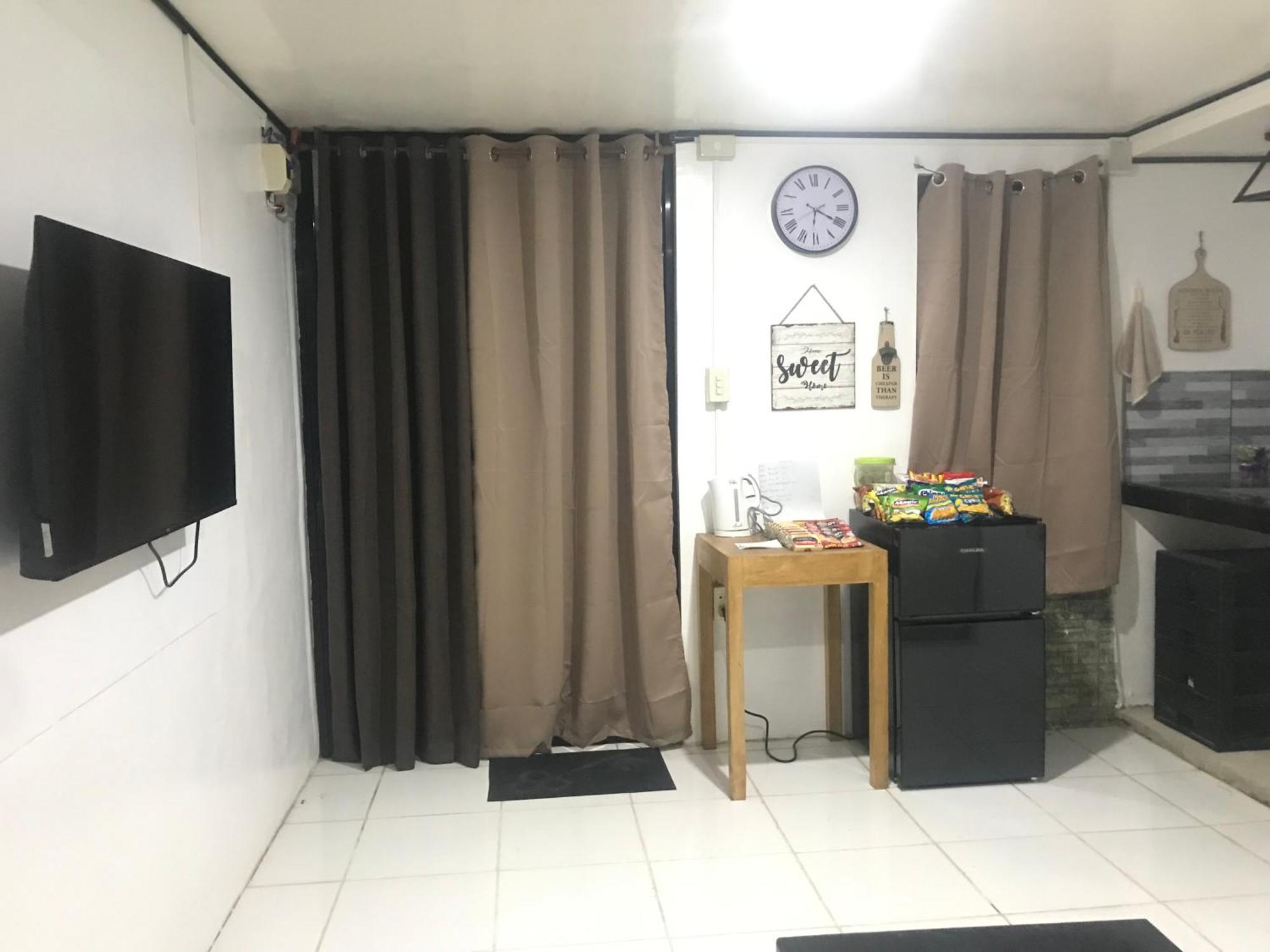 Central Hub Homestay 푸에르토프린세사 외부 사진